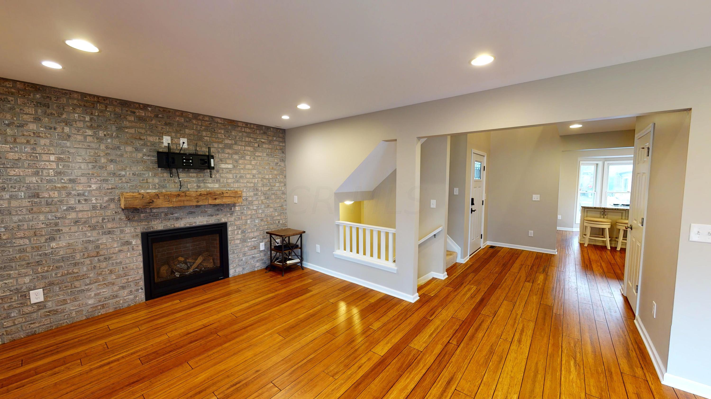 2165 Sandston Road Columbus, OH 43220 - Photo 16 of 41