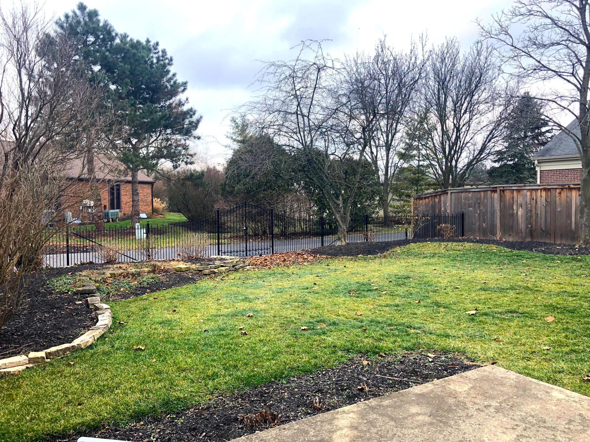 2165 Sandston Road Columbus, OH 43220 - Photo 39 of 41