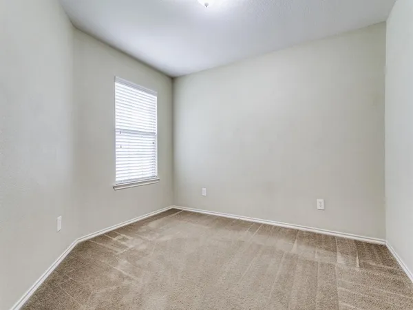 $2,150 | 430 Paddock Lane, Celina, TX 75009