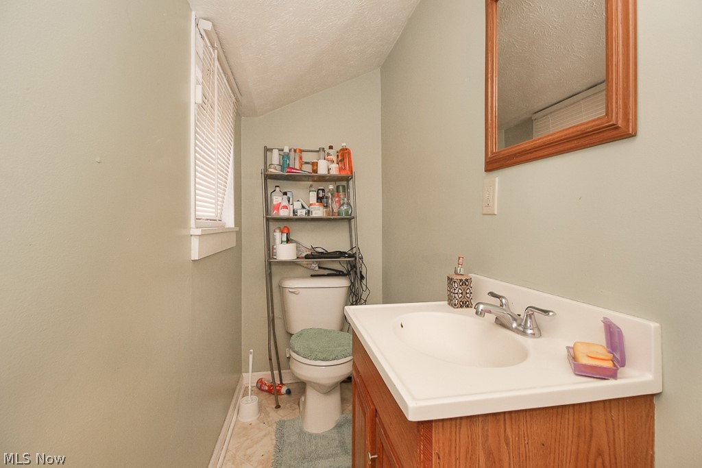 5200 Lee Road Maple Heights, OH 44137 - Photo 13 of 23 Gallery Image 13