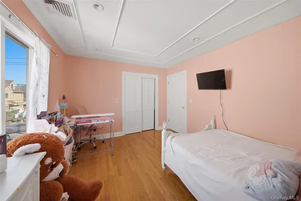 $1,898,000 | 141-16 11th Avenue | Whitestone