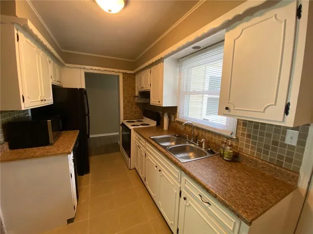 $174,950 | 8812 East 72nd Terrace, Raytown, MO 64133