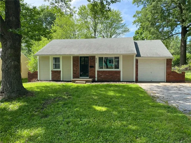 $174,950 | 8812 East 72nd Terrace, Raytown, MO 64133