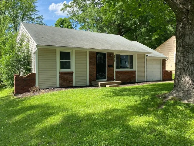 $174,950 | 8812 East 72nd Terrace, Raytown, MO 64133