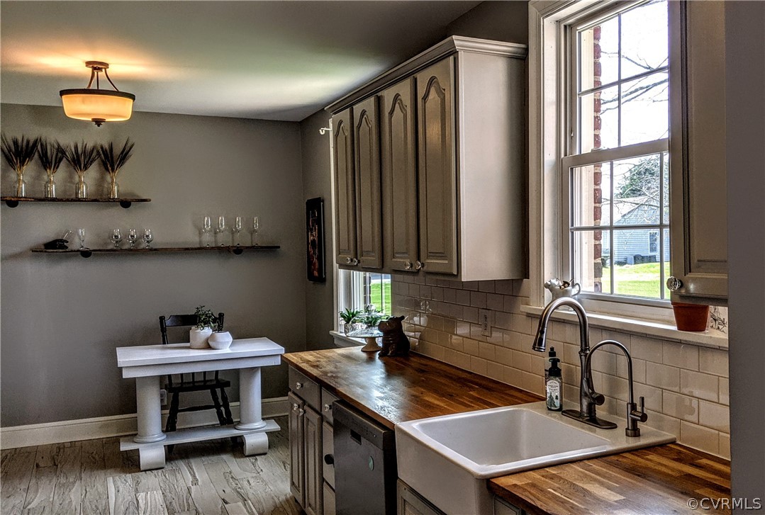 7156 Messer Road Henrico, VA 23231 - Photo 10 of 24 Gallery Image 10