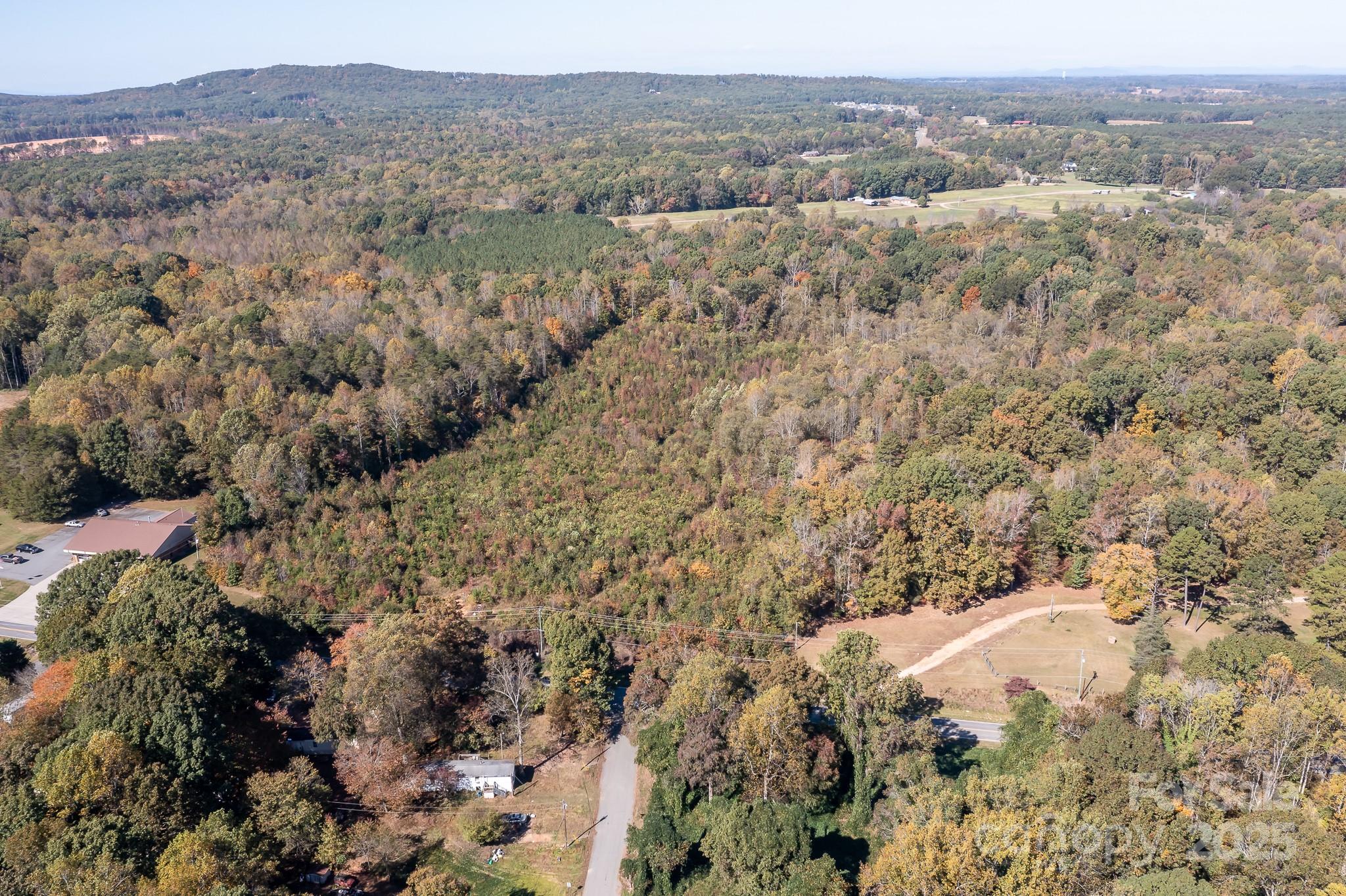 4343 Mt Pleasant Road Denver, NC 28037 - Photo 7 of 10 a view of an outdoor space with mountain view