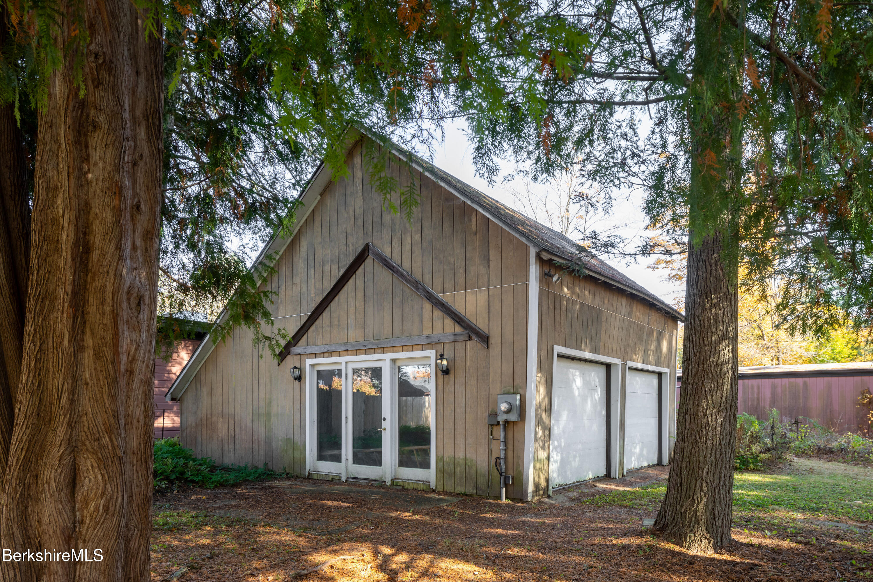 86 Main Street Sheffield, MA 01257 - Photo 5 of 33 1,000 sq. ft. outbuilding