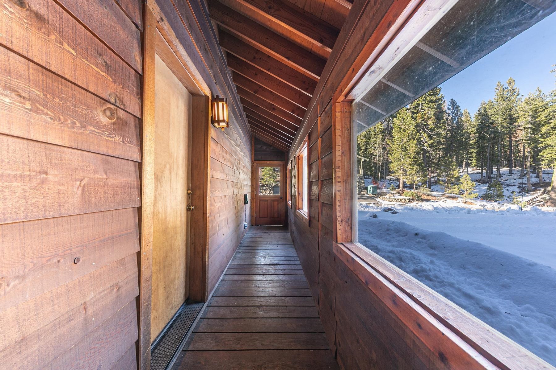 3551 Courchevel Road Tahoe City, CA 96145 - Photo 4 of 26