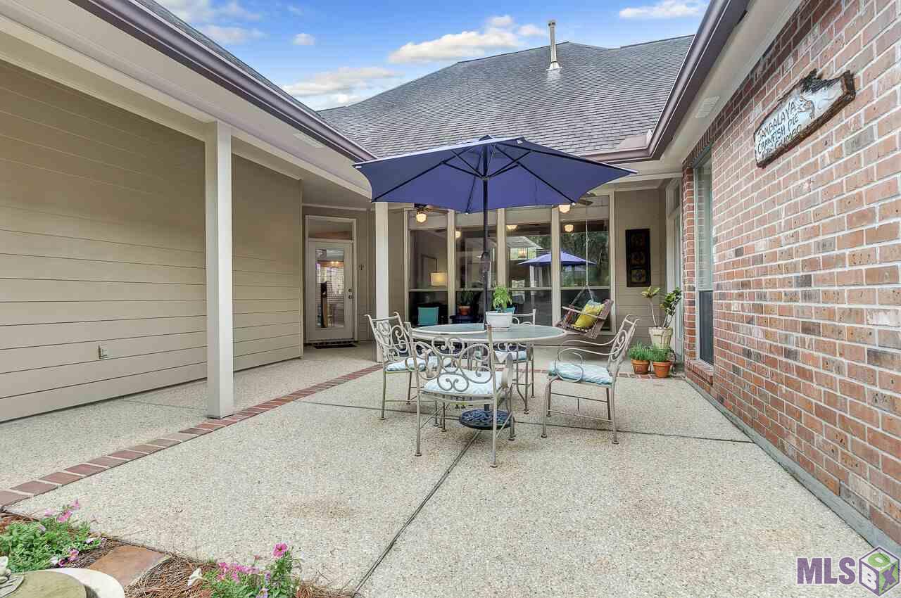 9243 Homestead Drive Baton Rouge, LA 70817 - Photo 24 of 33 Back Patio