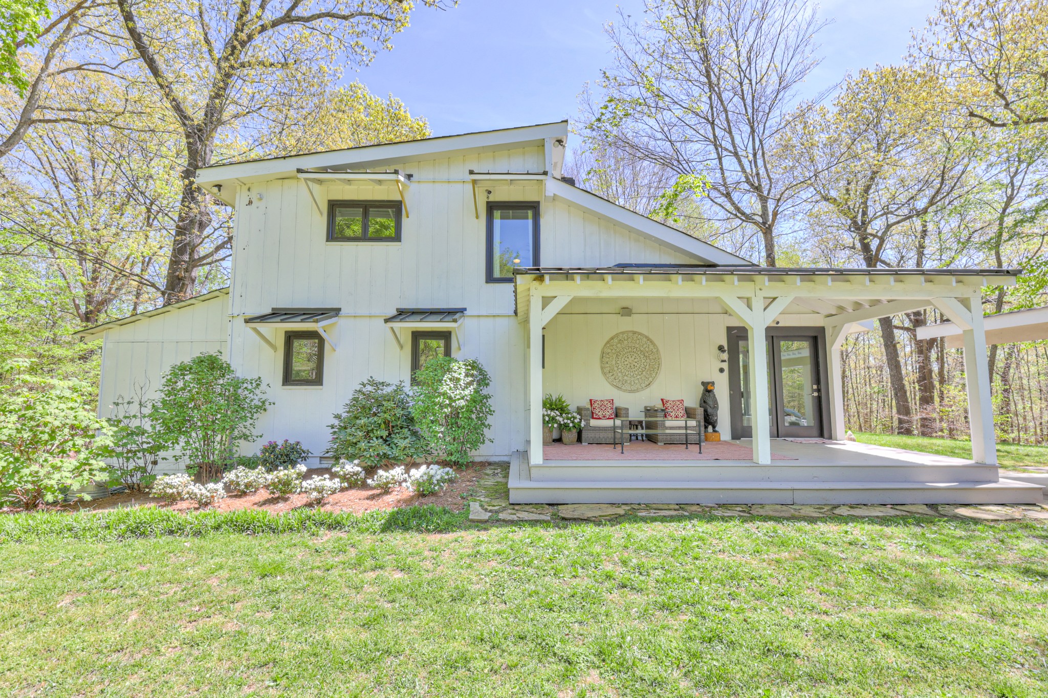 8583 Lewis Road Nashville, TN 37221 - Photo 6 of 56 Gallery Image 6