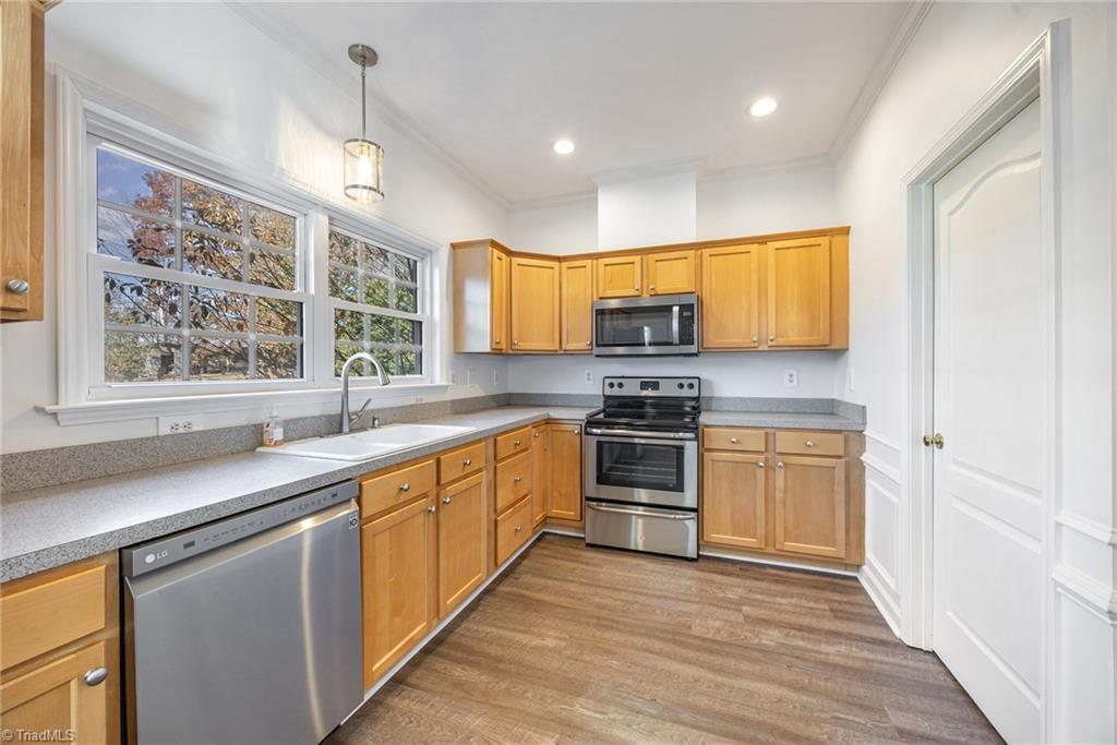 300 Ridge Drive Lexington, NC 27295 - Photo 11 of 35