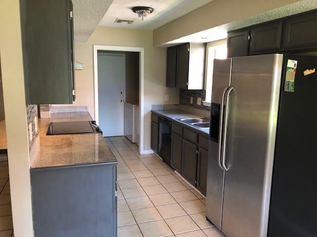 2422 South Sugar Ridge Drive Laplace, LA 70068 - Photo 4 of 8 Gallery Image 4