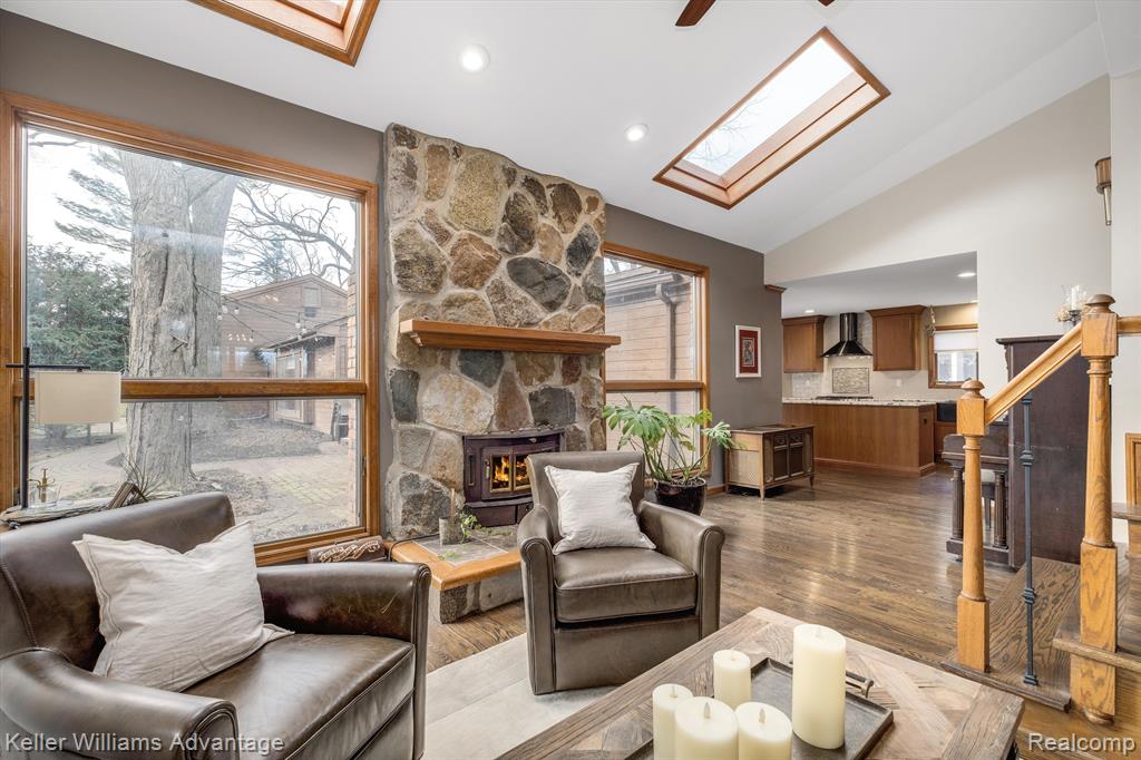 26275 Drake Road Farmington Hills, MI 48331 - Photo 11 of 67