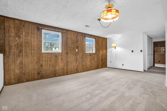 $238,900 | 6711 Granner Circle, Indianapolis, IN 46221