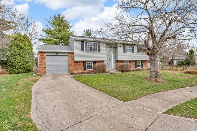 $238,900 | 6711 Granner Circle, Indianapolis, IN 46221