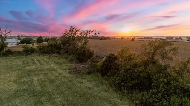 $225,000 | 8153 Prairie Chapel Road, Crawford, TX 76638