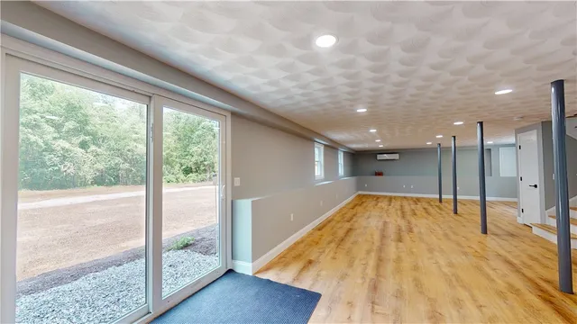 $799,900 | 112 Cranberry Ridge Road, Glocester, RI 02857