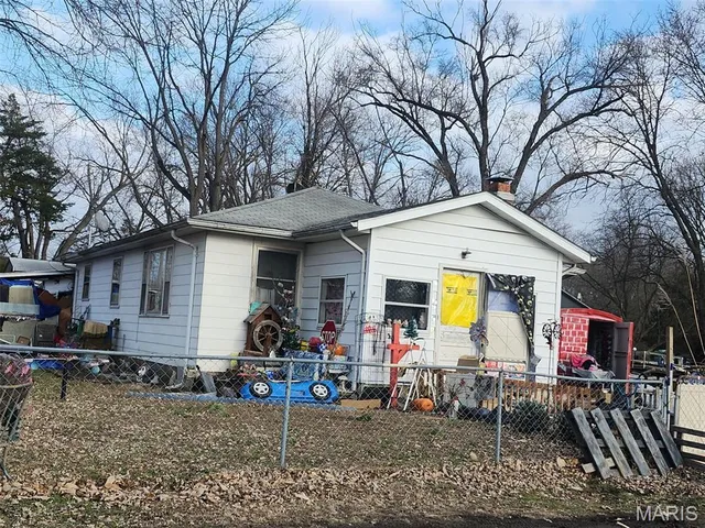 $40,000 | 124 North 7th Street, East Carondelet, IL 62240
