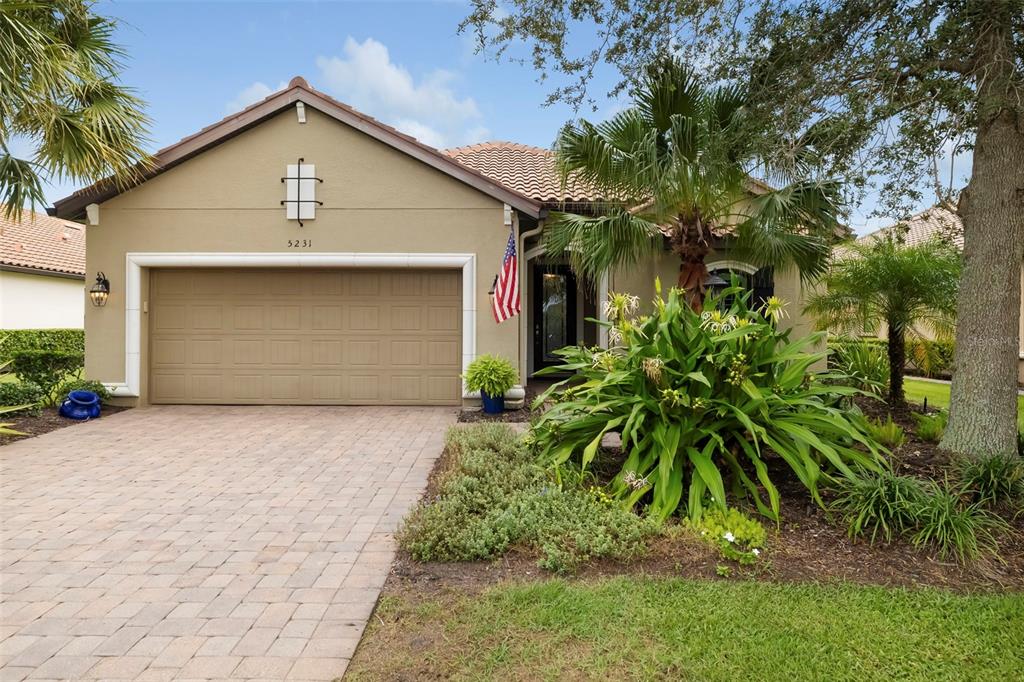 5231 Castello Lane Lakewood Ranch, FL 34211 - Photo 1 of 76 Gallery Image 1