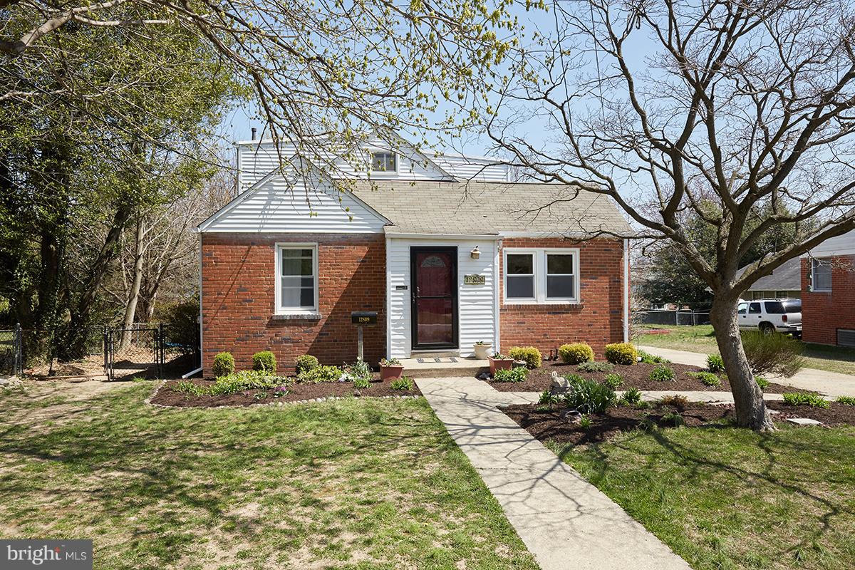 12809 Flack Street Silver Spring, MD 20906 - Photo 2 of 25 Flack Street has sidewalks on both sides.