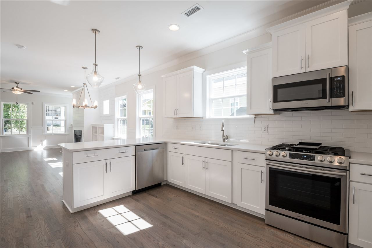 1020 Rosedale Avenue Durham, NC 27707 - Photo 8 of 25 Photo 8
