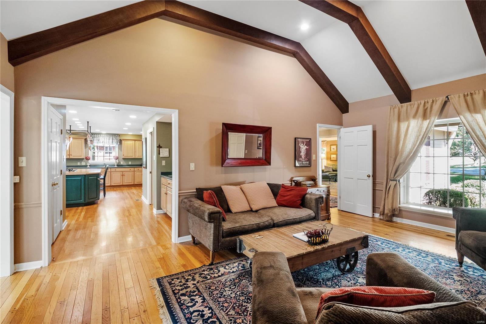 3 Broadview Farm Road Creve Coeur, MO 63141 - Photo 11 of 44 Gallery Image 11