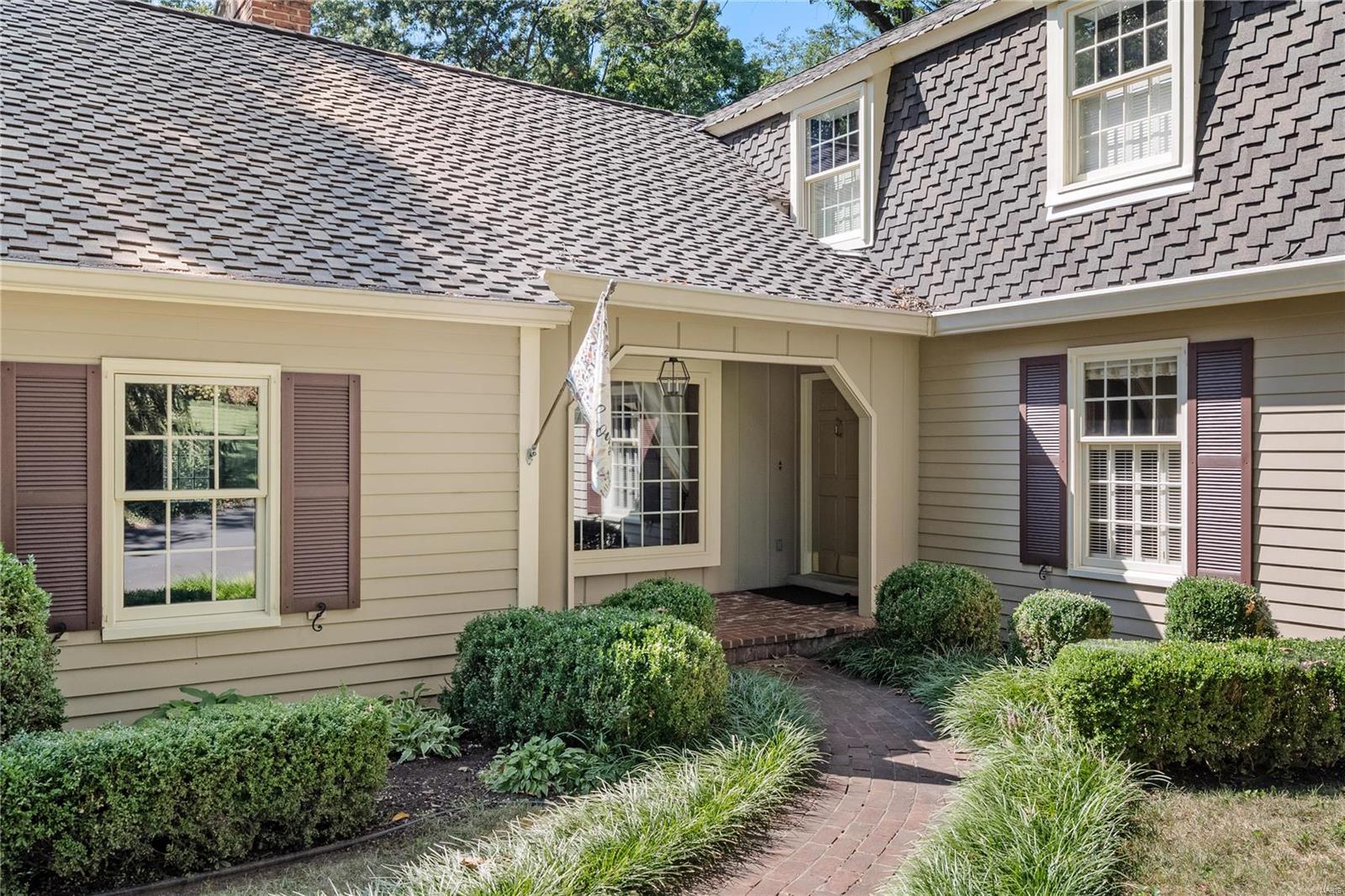 3 Broadview Farm Road Creve Coeur, MO 63141 - Photo 4 of 44 Gallery Image 4