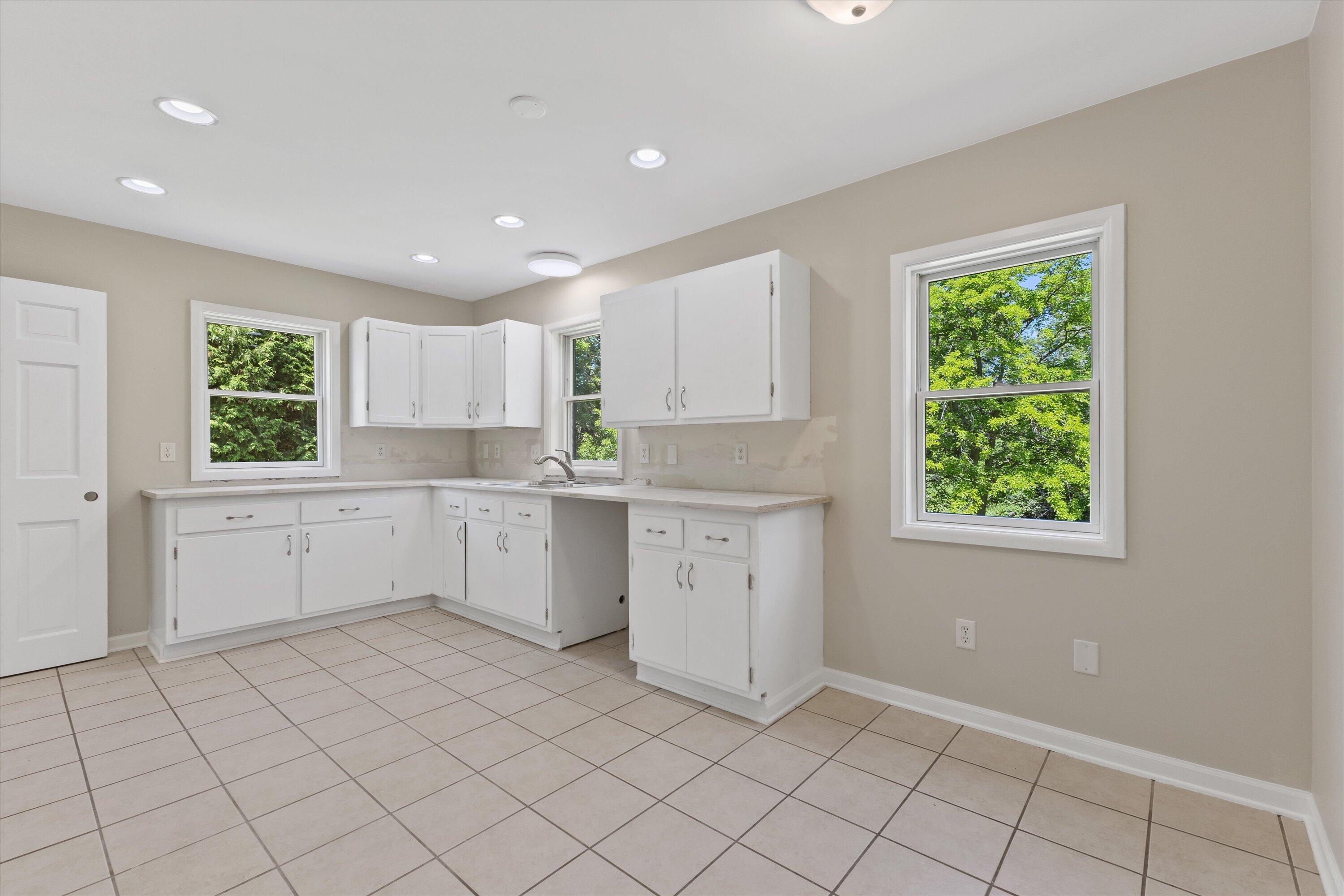 340 Old Green Bay Road Somers, WI 53144 - Photo 26 of 55 Kitchen