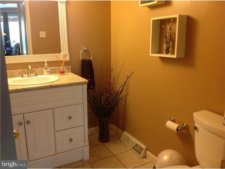 4 Holden Road Cherry Hill, NJ 08034 - Photo 9 of 23 Half Bath