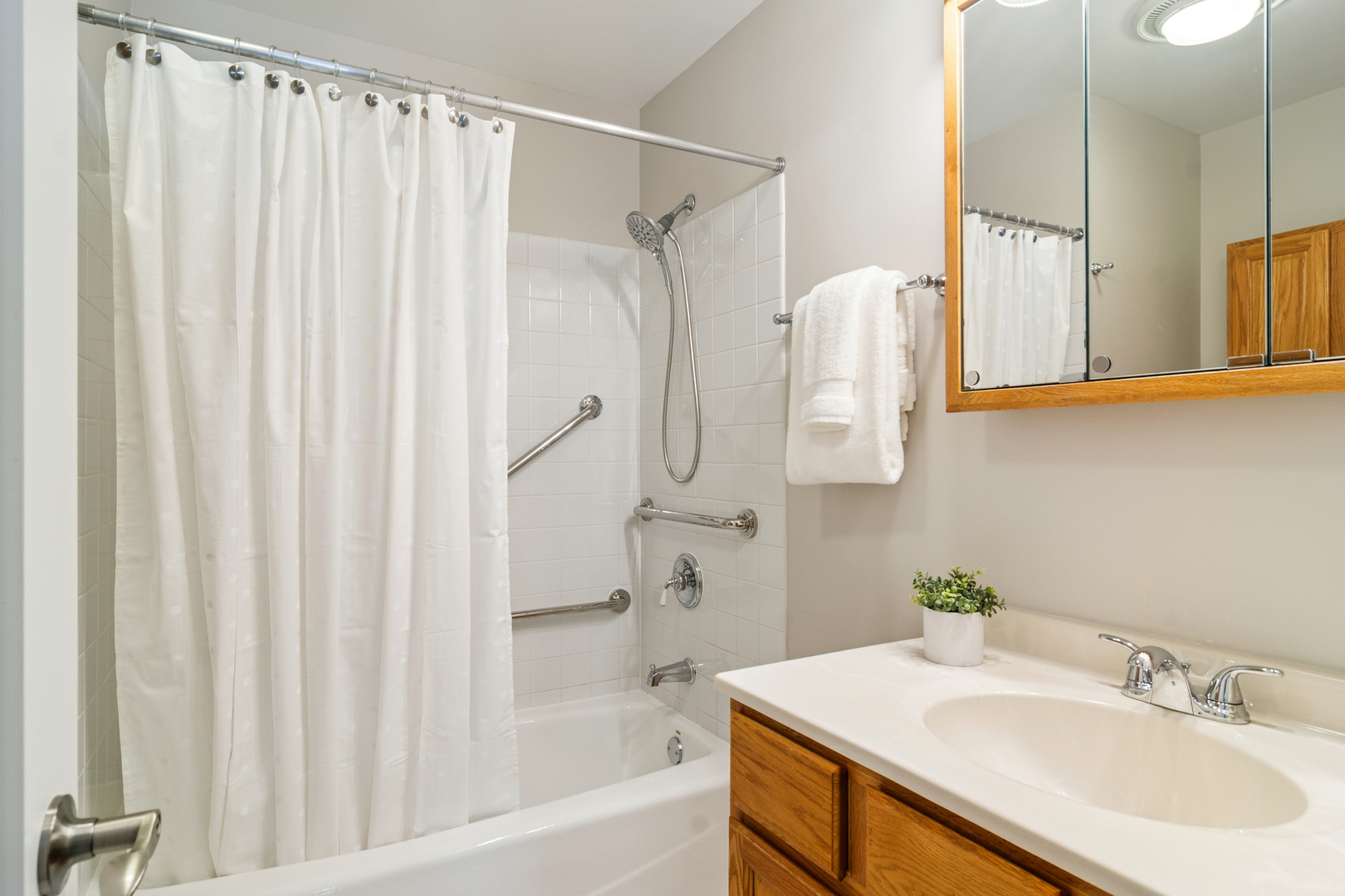 11 Crestview Terrace Buffalo Grove, IL 60089 - Photo 13 of 18