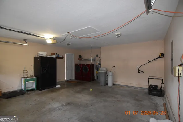 a view of a storage & utility room