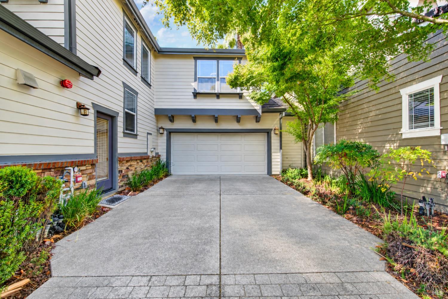 3209 Von Uhlit Ranch Road Napa, CA 94558 - Photo 5 of 64 Gallery Image 5