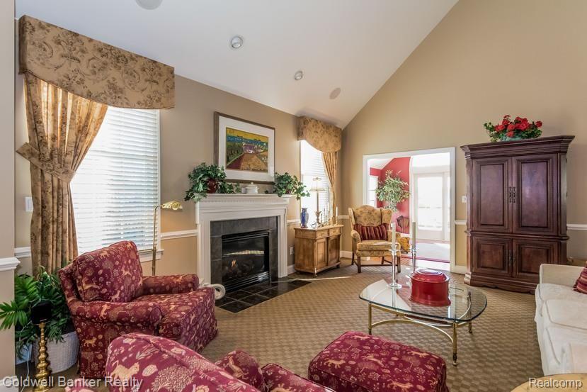 24901 Reeds Pointe Drive, Unit 16 Novi, MI 48374 - Photo 4 of 50