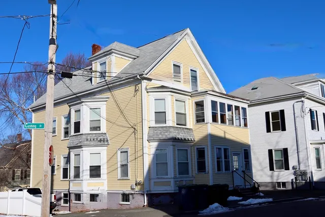 $3,900 | 10 Cushing Street, Salem, MA 01970