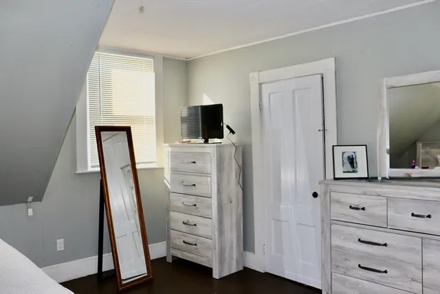 $3,900 | 10 Cushing Street, Salem, MA 01970