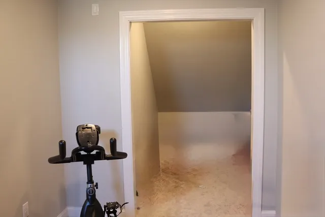 $3,900 | 10 Cushing Street, Salem, MA 01970