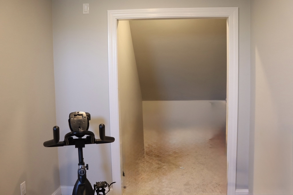 10 Cushing Street Salem, MA 01970 - Photo 38 of 42