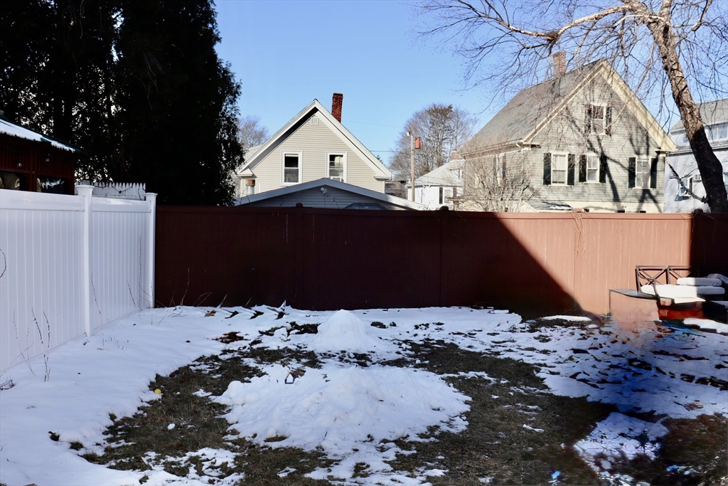 10 Cushing Street Salem, MA 01970 - Photo 5 of 42