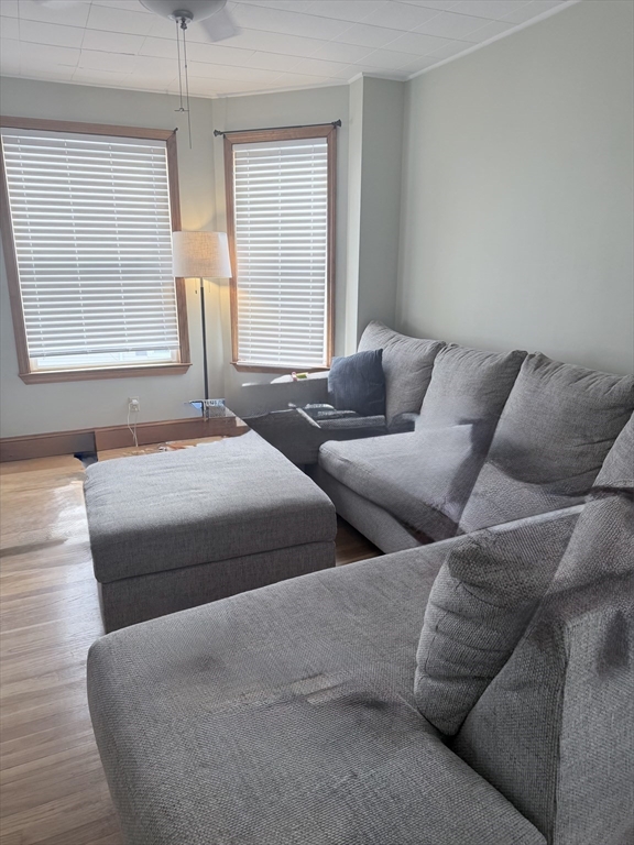 10 Cushing Street Salem, MA 01970 - Photo 7 of 42