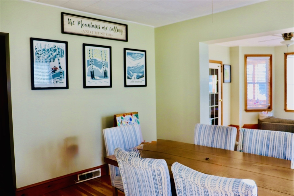 10 Cushing Street Salem, MA 01970 - Photo 9 of 42