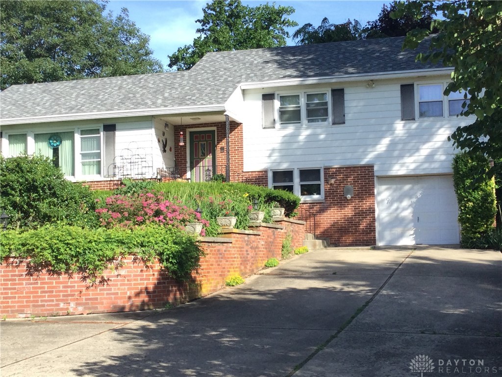 3300 Calumet Road Ludlow Falls, OH 45339 - Photo 2 of 60 Gallery Image 2
