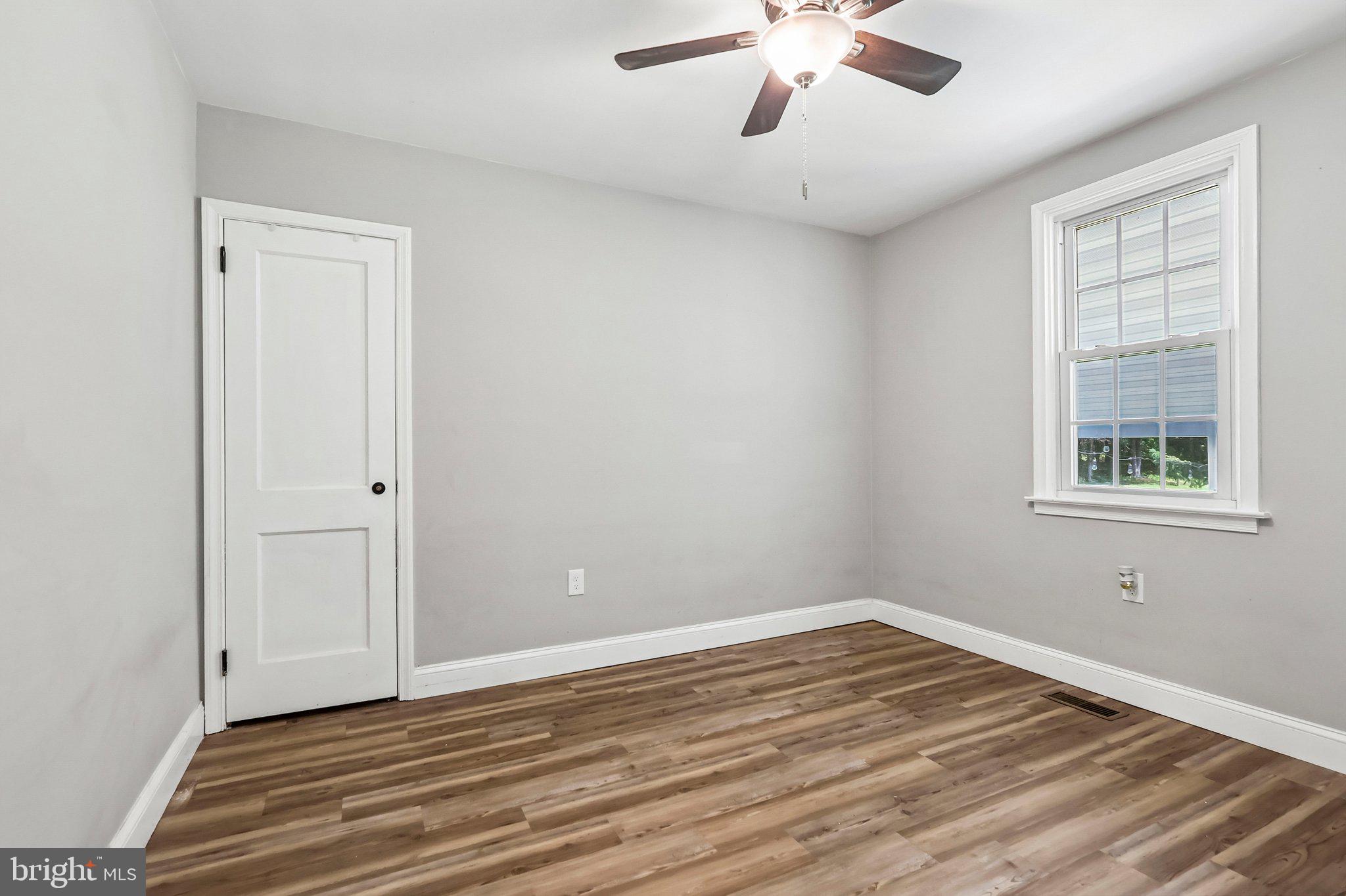 2129 Herblew Road Warrington, PA 18976 - Photo 20 of 59 3rd bedroom