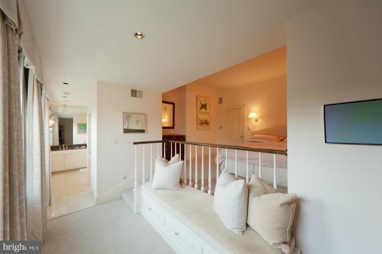 3122 N Street Northwest Washington, DC 20007 - Photo 2 of 19 a view of a hallway with seating area