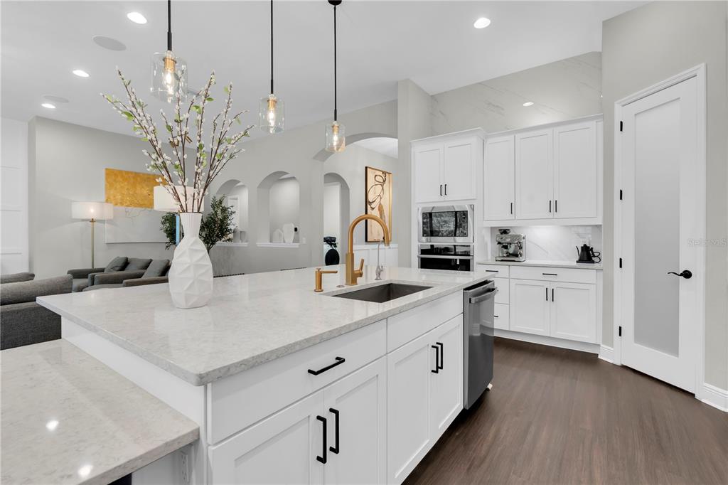 3940 Woods Rider Loop Odessa, FL 33556 - Photo 12 of 53