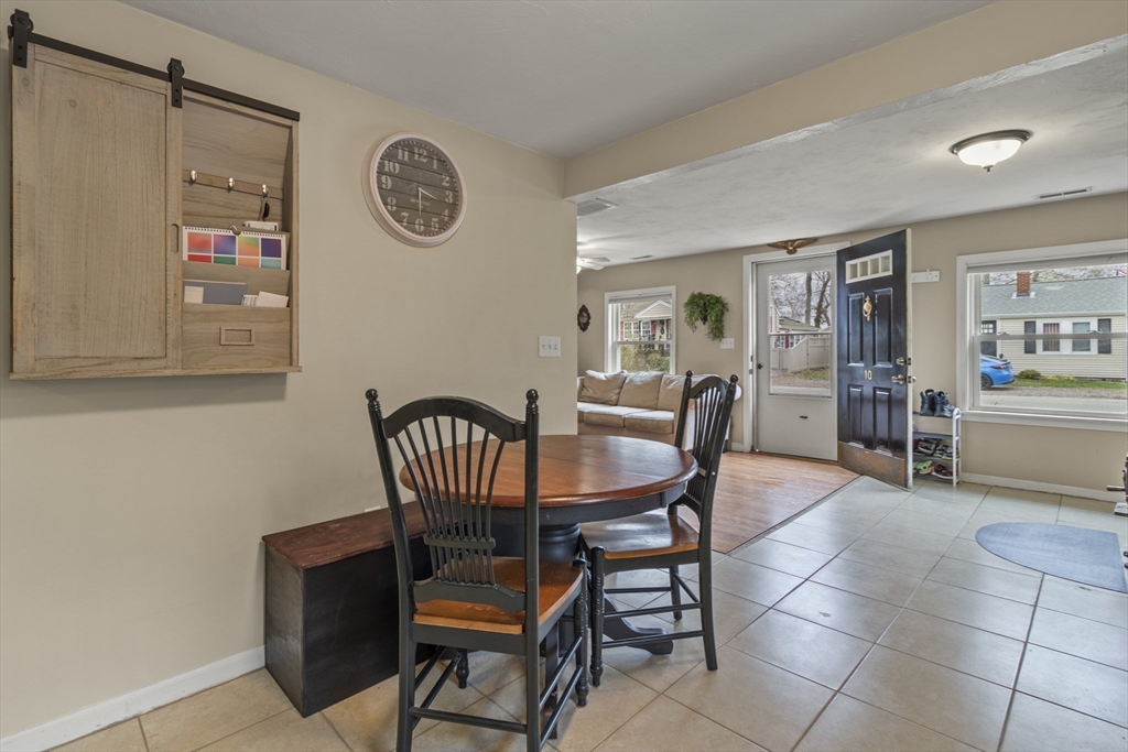 10 3rd Avenue Wareham, MA 02571 - Photo 6 of 32