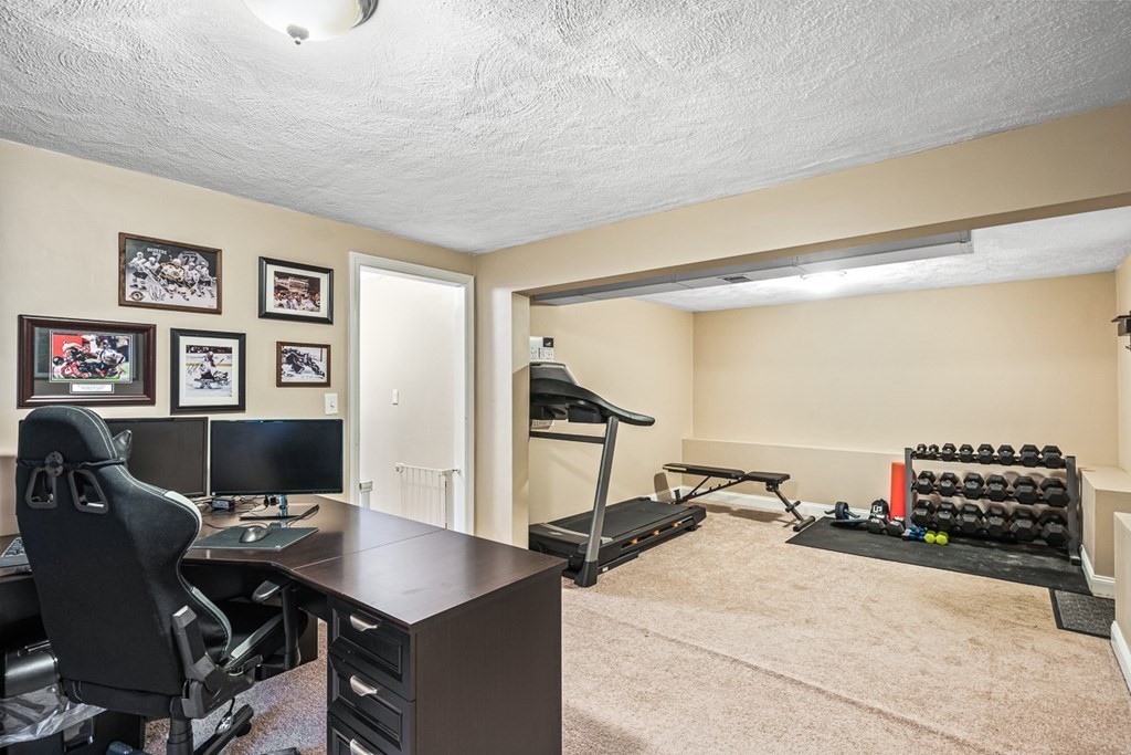 18 Coach Road Billerica, MA 01862 - Photo 27 of 33