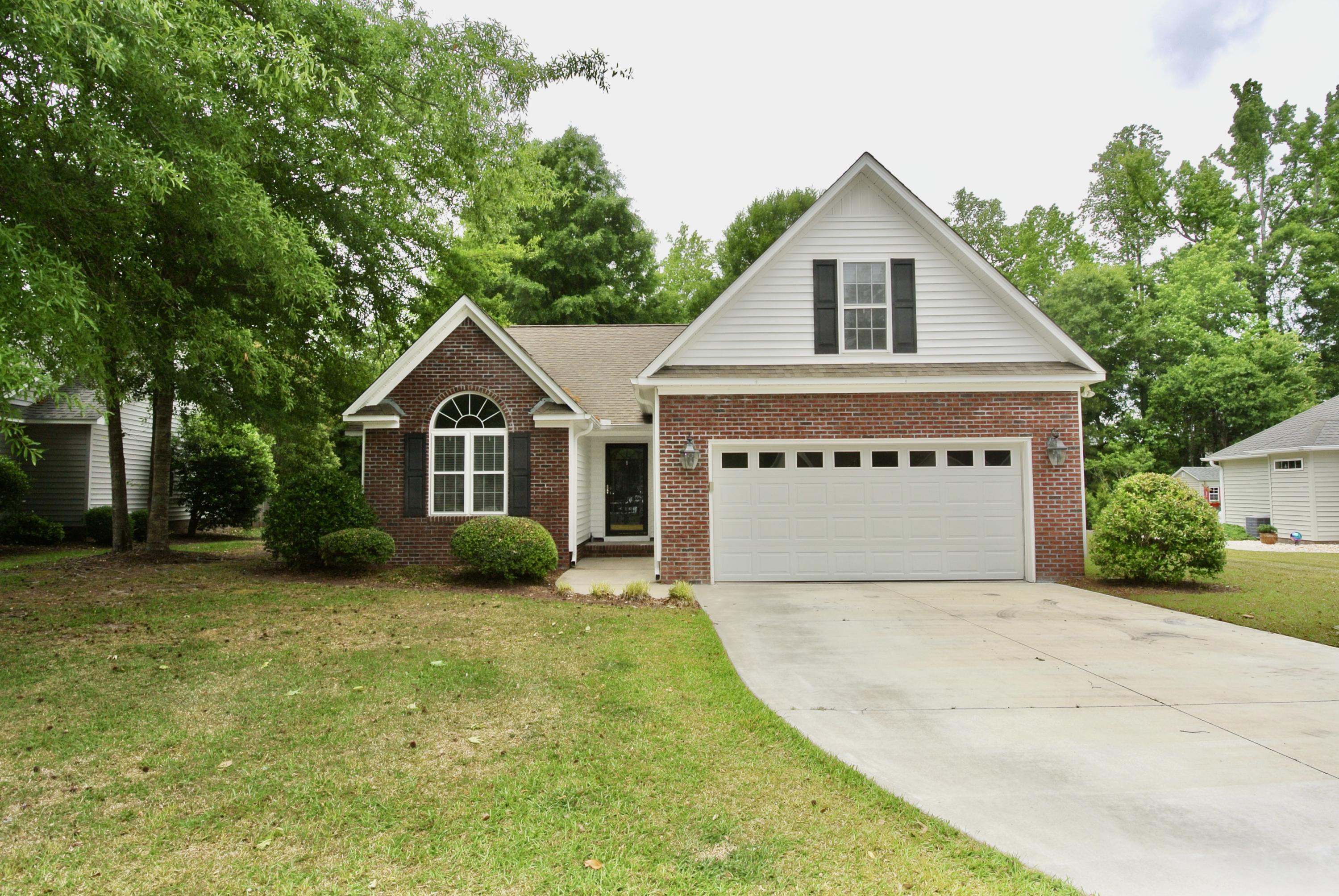 440 Neuchatel Road New Bern, NC 28562 - Photo 2 of 32 DSC_3549