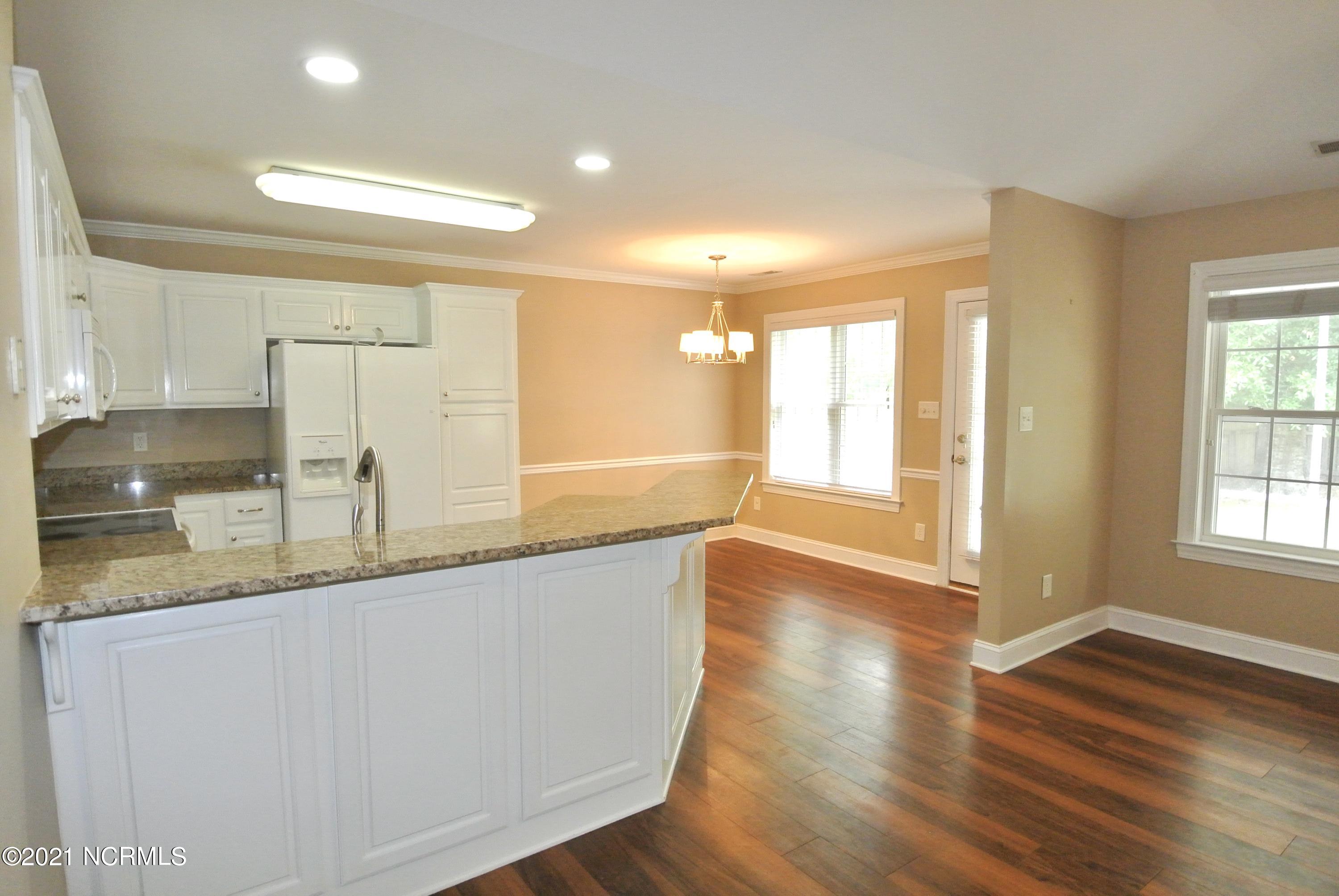 440 Neuchatel Road New Bern, NC 28562 - Photo 9 of 32 DSC_3596
