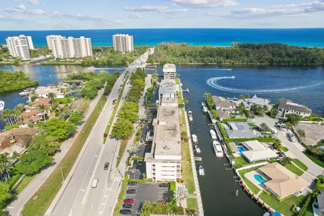 $565,000 | 750 Northeast Spanish River Boulevard, Unit 103, Boca Raton, FL 33431