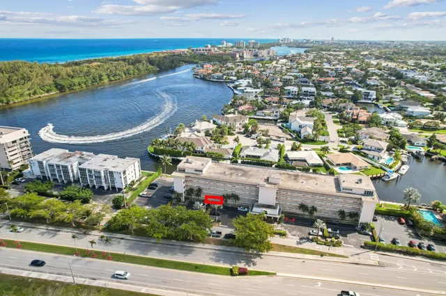 $565,000 | 750 Northeast Spanish River Boulevard, Unit 103, Boca Raton, FL 33431